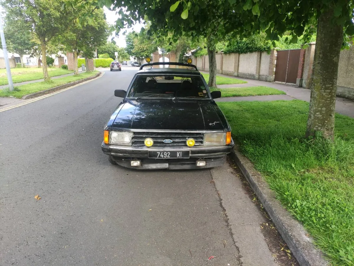 Ford Granada 84 - Image 3
