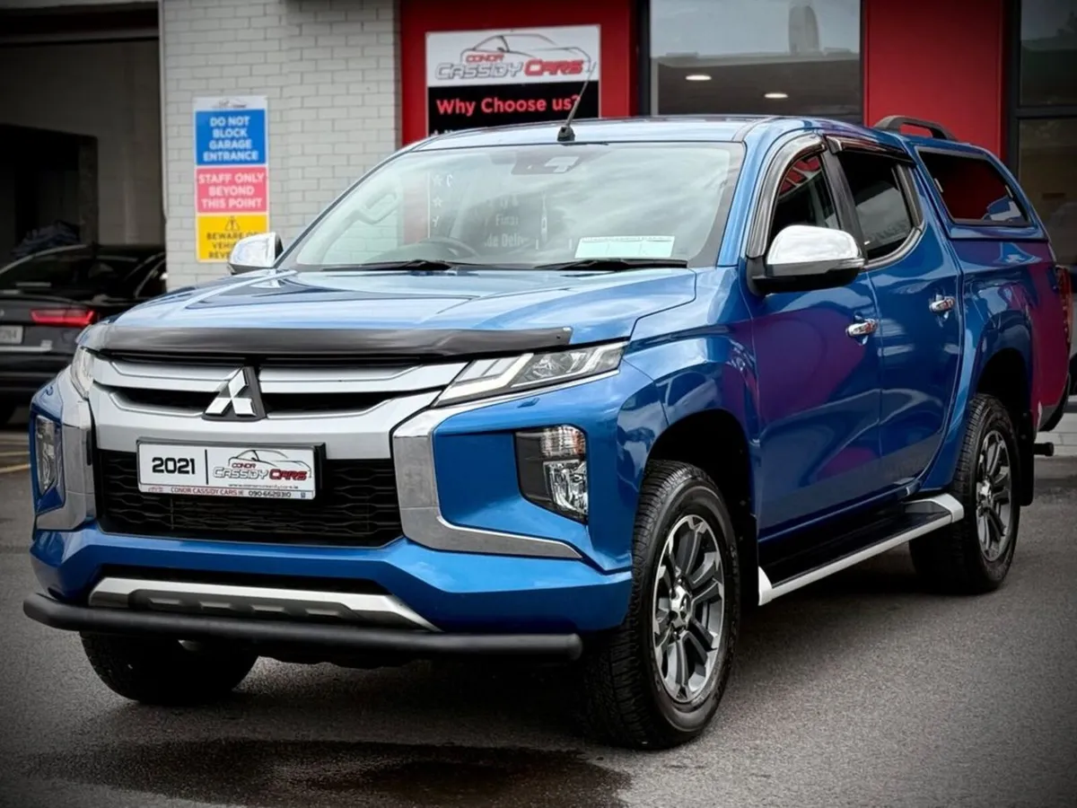 Mitsubishi L200 DI-D WARRIOR DCB // 1 OWNER // MIN - Image 3
