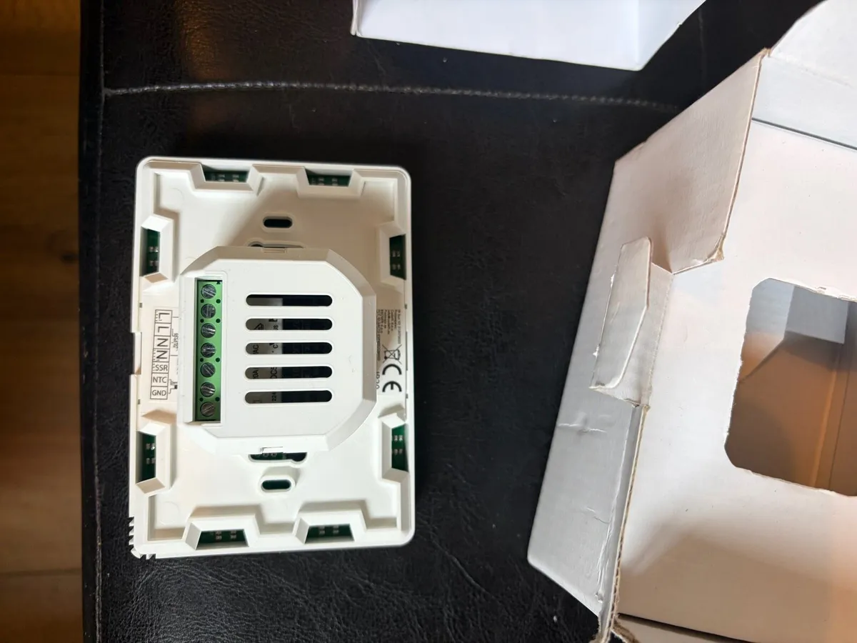 Infra Red Radiator wifi controller - Image 3
