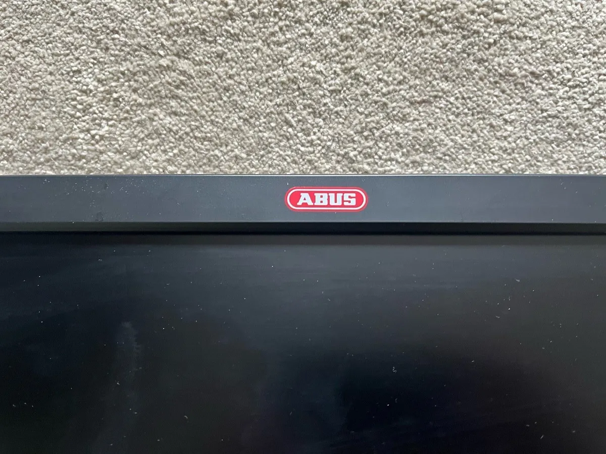 ABUS CCTV / PC MONITOR 19” VGA & AUDIO inputs - Image 1