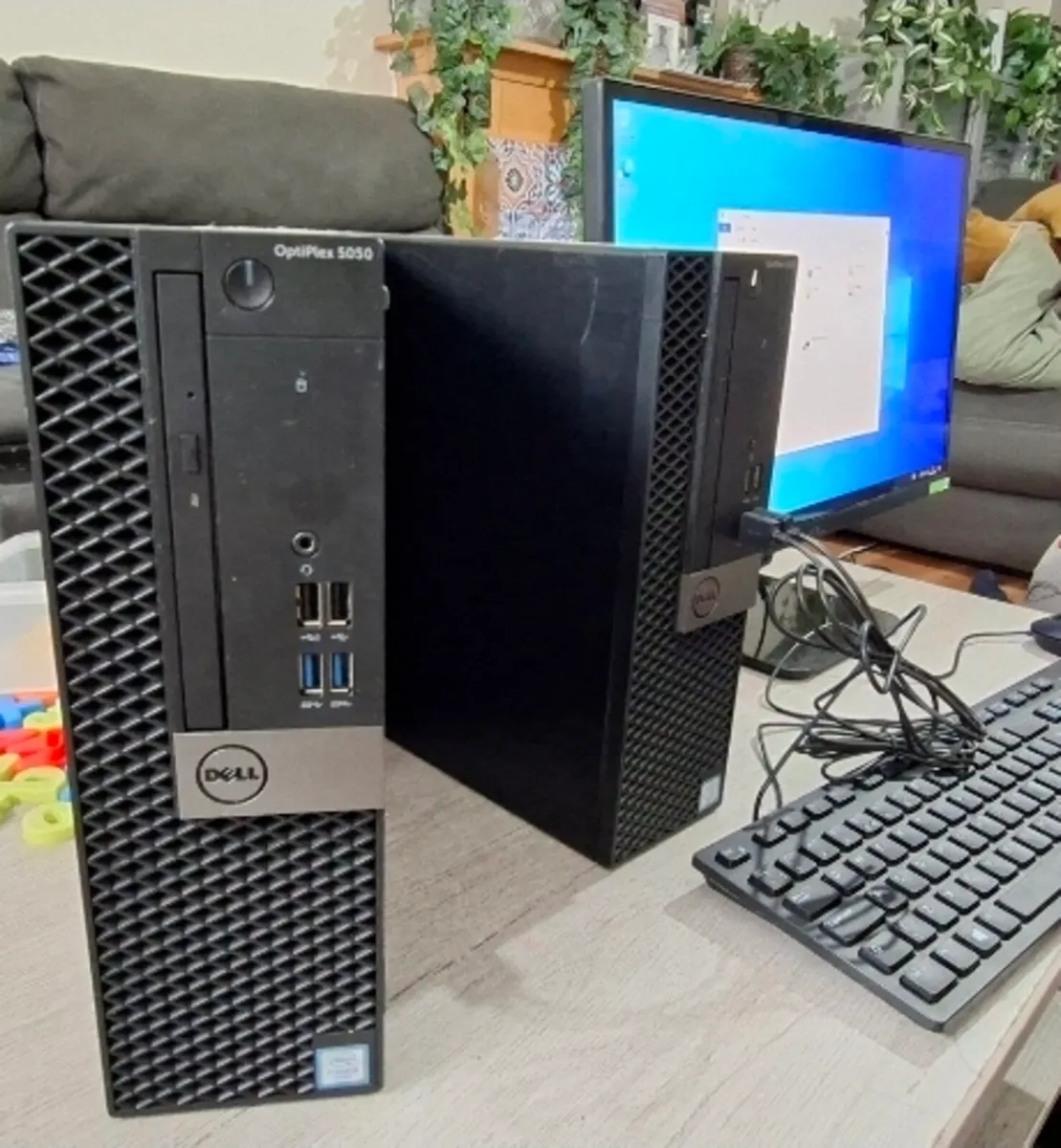 Dell Optiplex 5050 SFF PC - Image 1