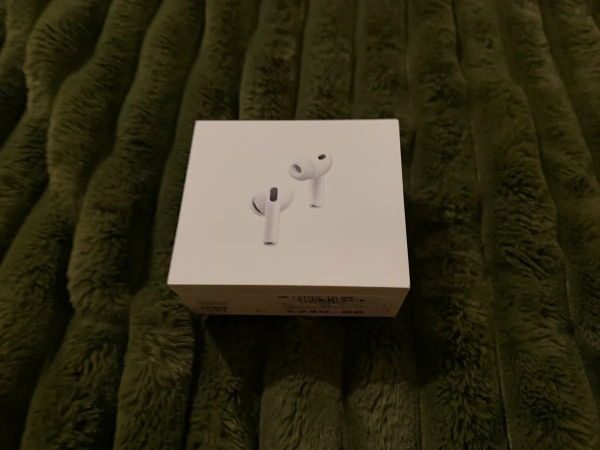 AirPods Pro 3 - Image 3