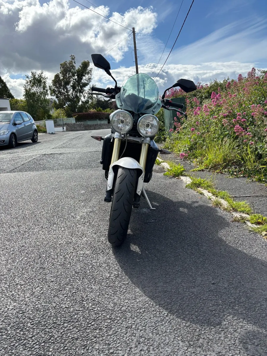 Triumph Street Triple 675 - Image 3