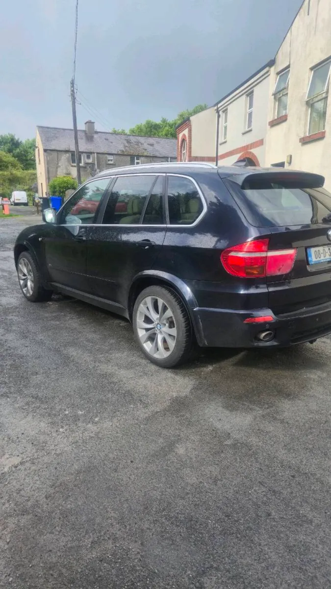 BMW X5 CREWCAB - Image 2