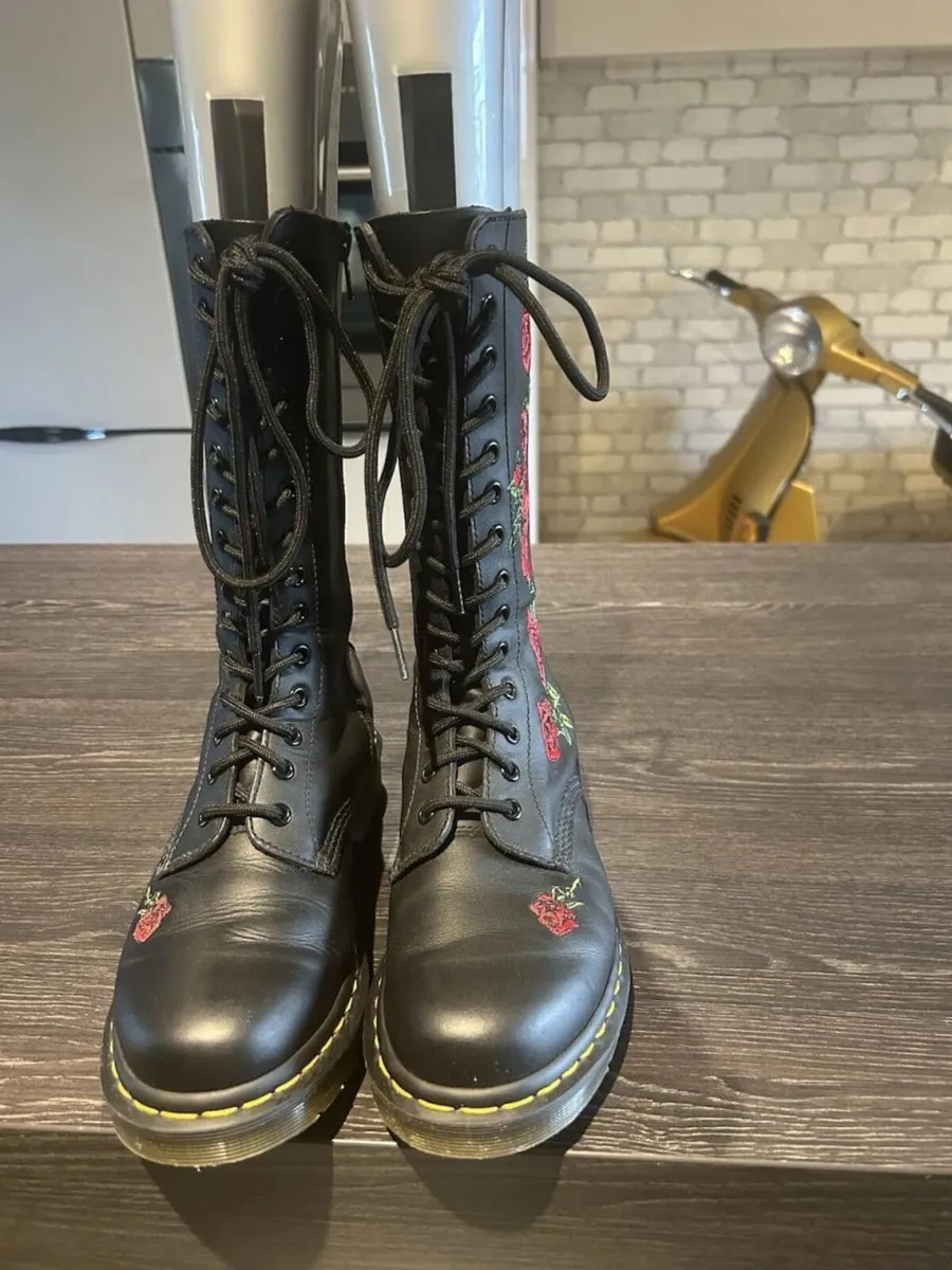 Dr. Martens Vonda genuine leather boots, size 39 - - Image 2