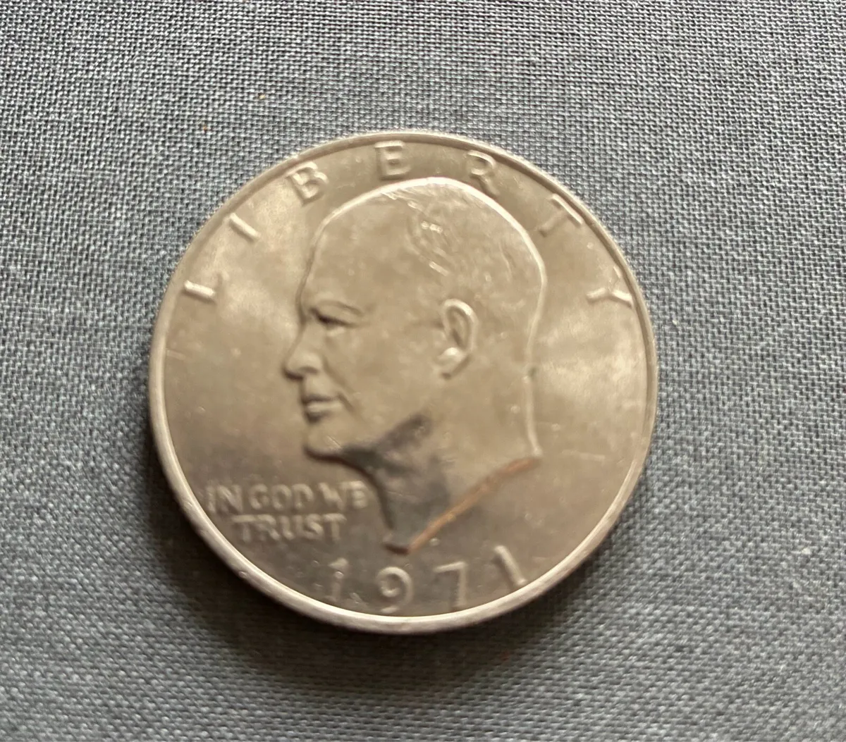 1971 Liberty Eisenhower One Dollar Coin - Image 1
