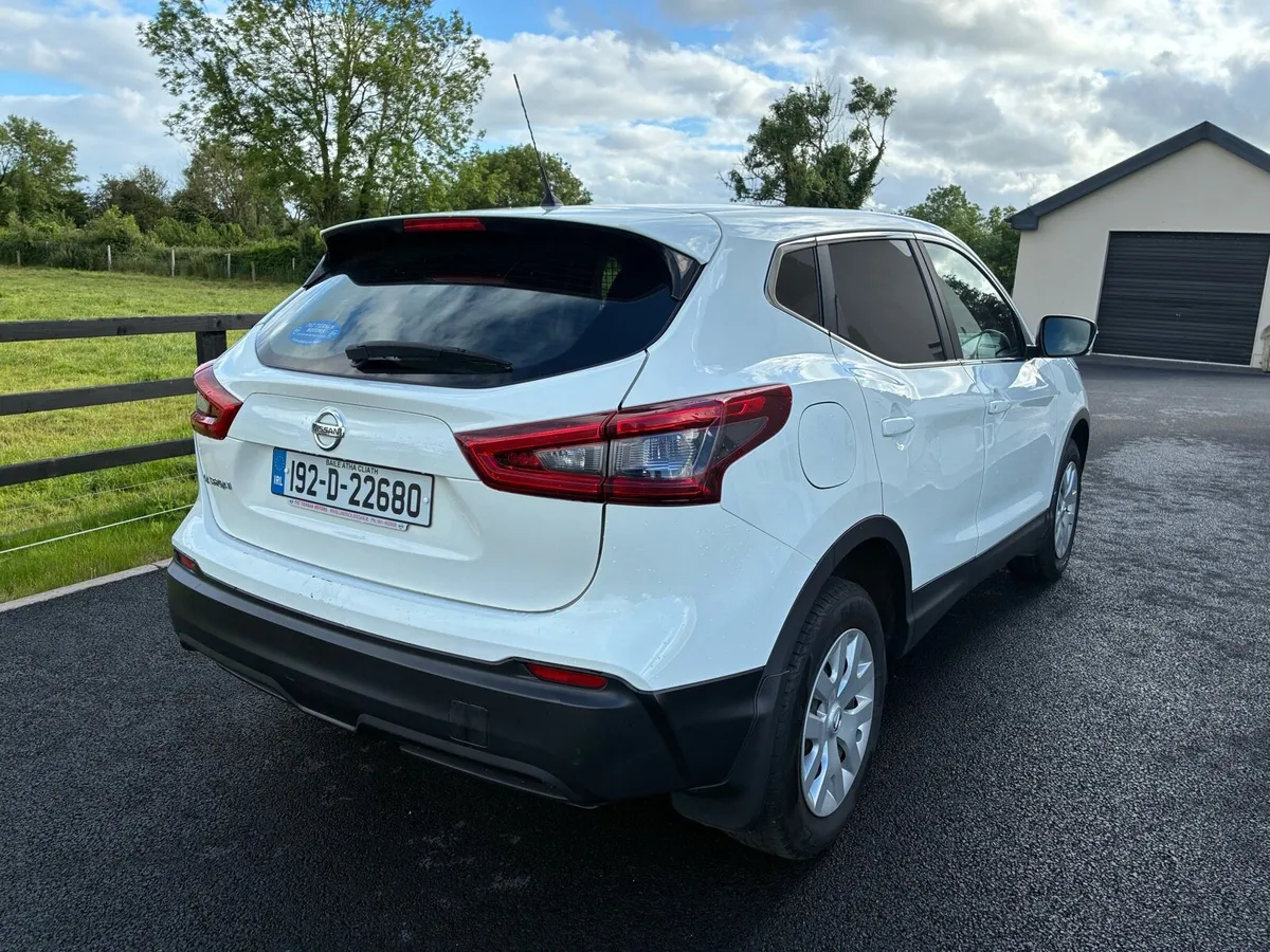 Nissan Qashqai 2019 - Image 3