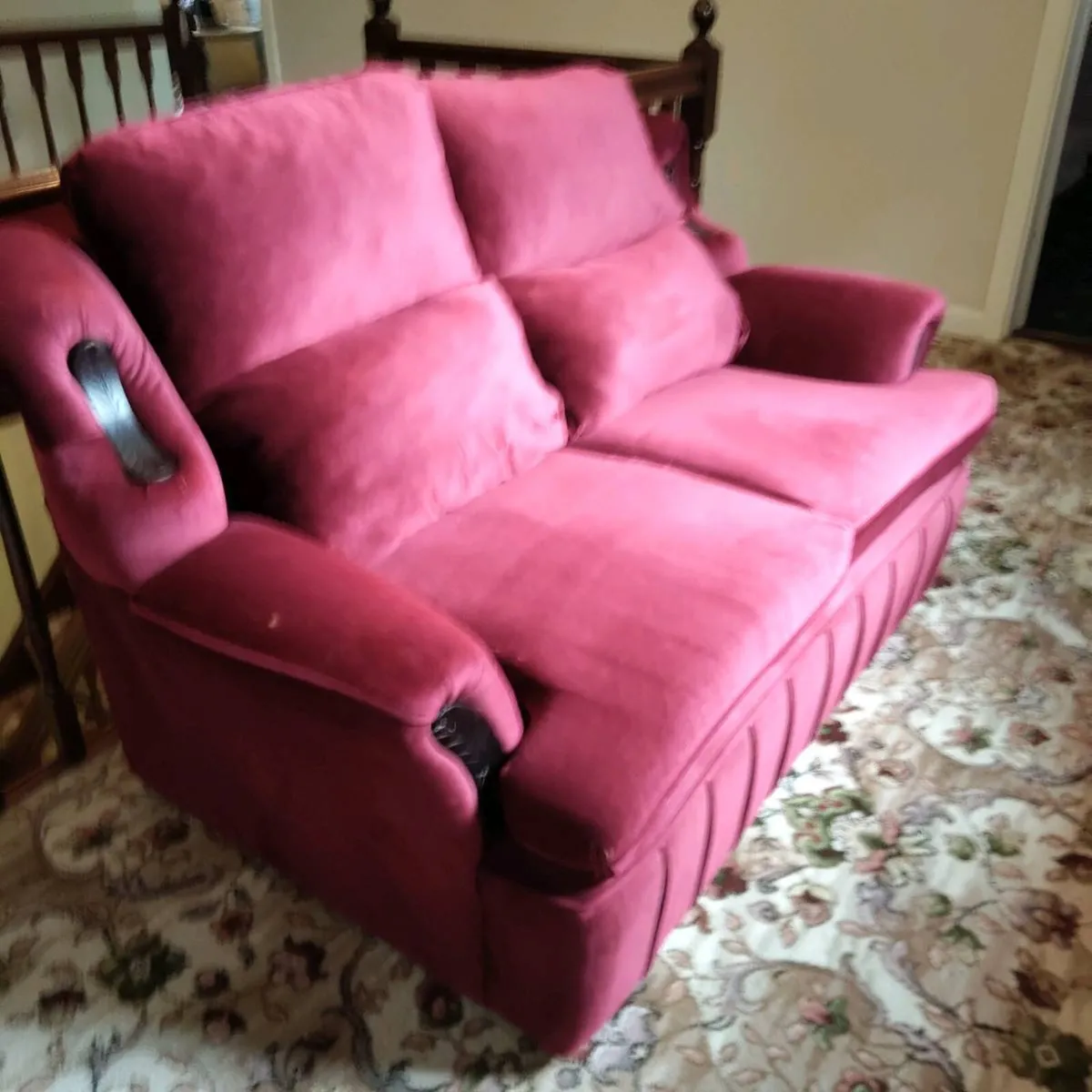 2-Seater Sofa - Image 3