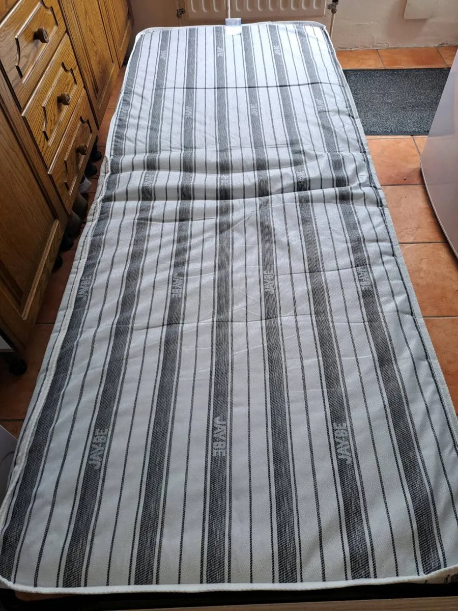 Folding Bed - Image 4