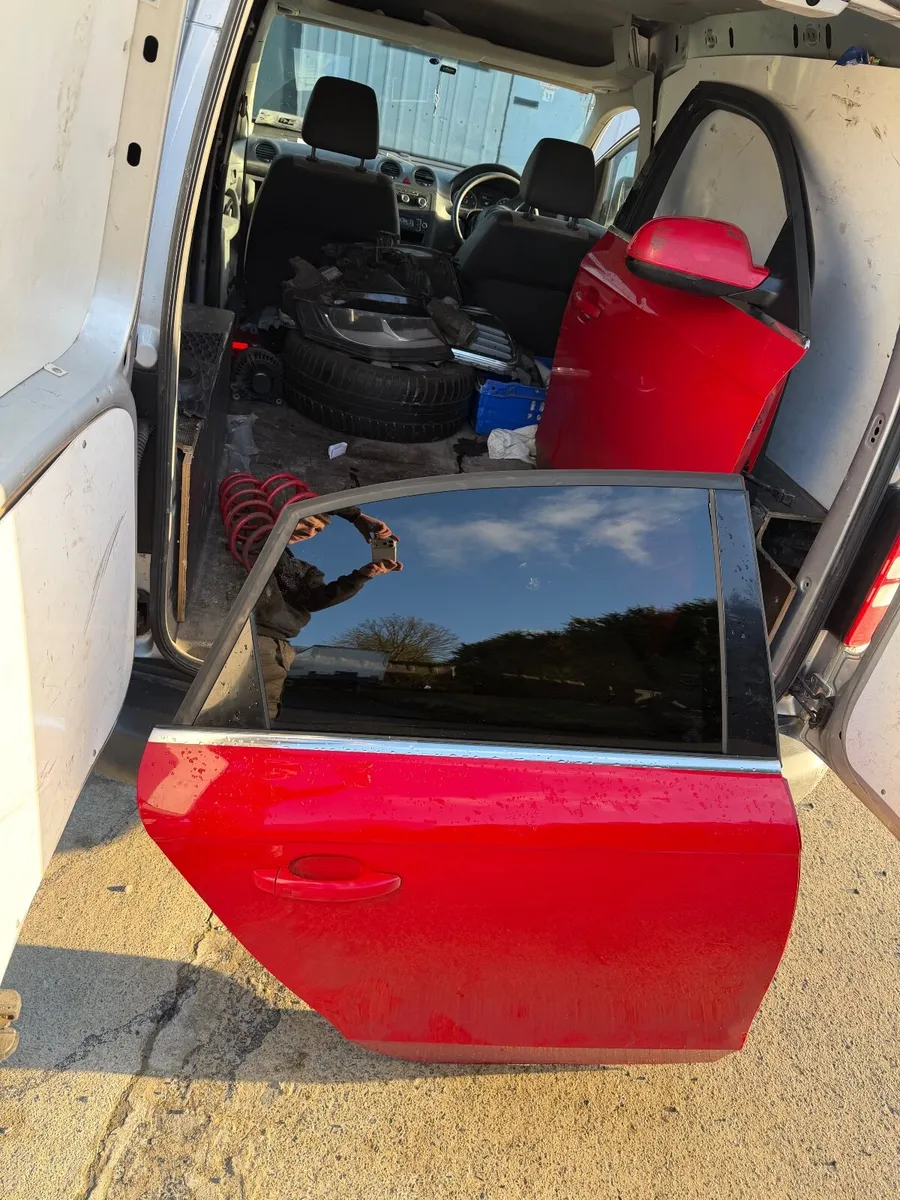 Audi a4 SE parts - Image 2