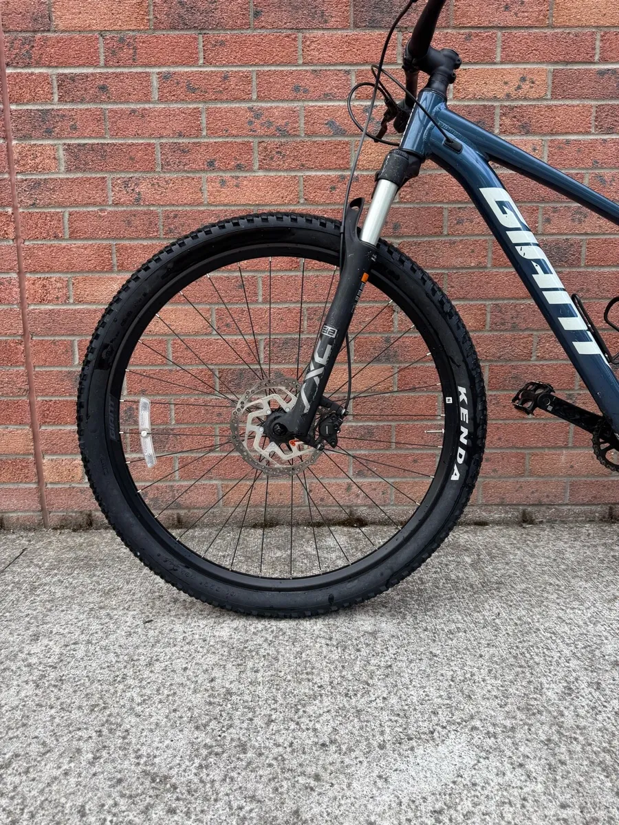 Giant Talon 0 29” MTB - Image 4