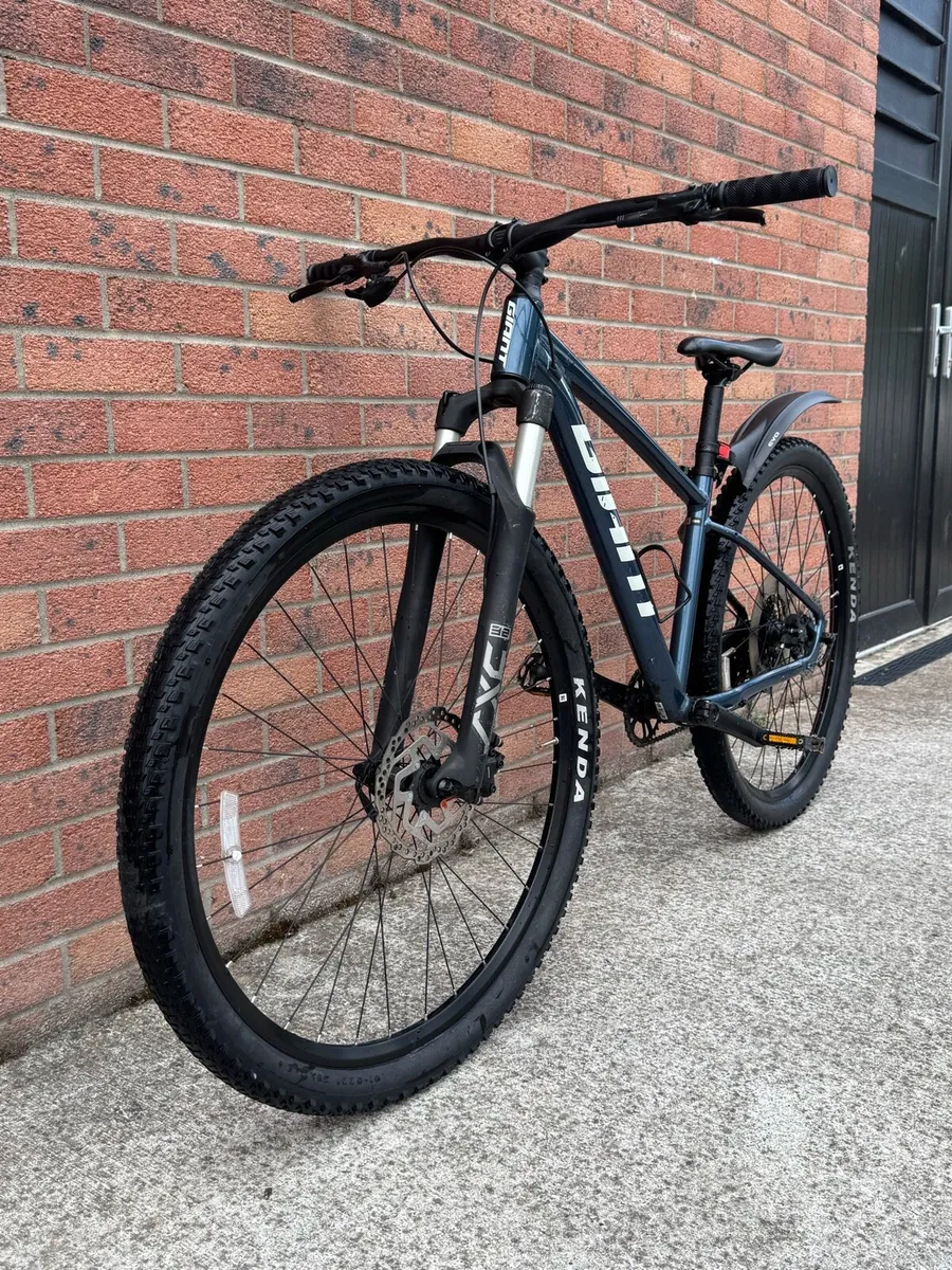 Giant Talon 0 29” MTB - Image 3