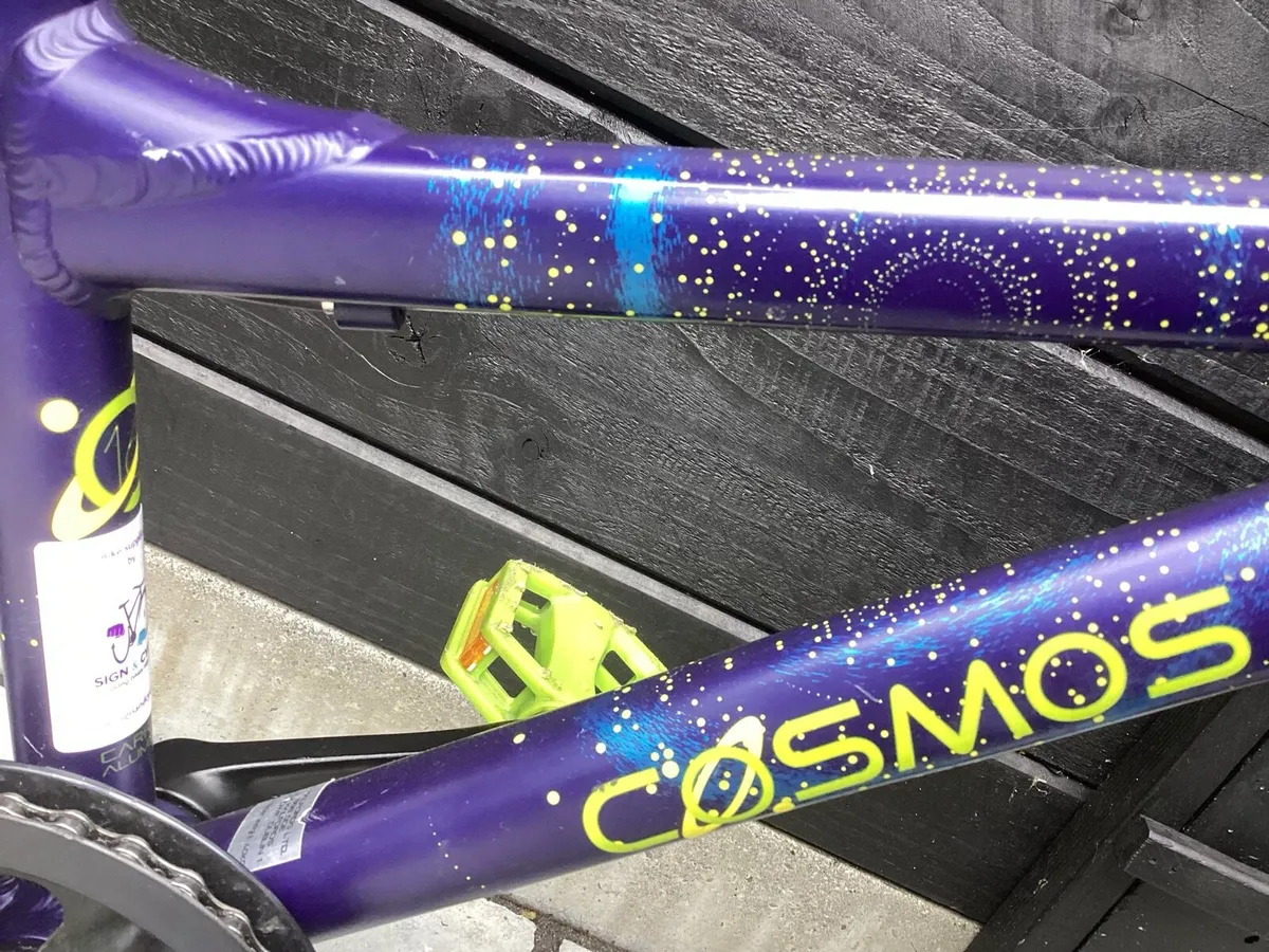 COSMOS - RARE SHOWROOM CONDITION - Image 4