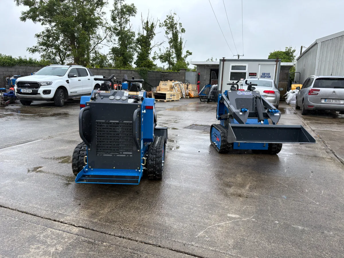 Rippa RS04... Stand on Skid-Steer... - Image 3