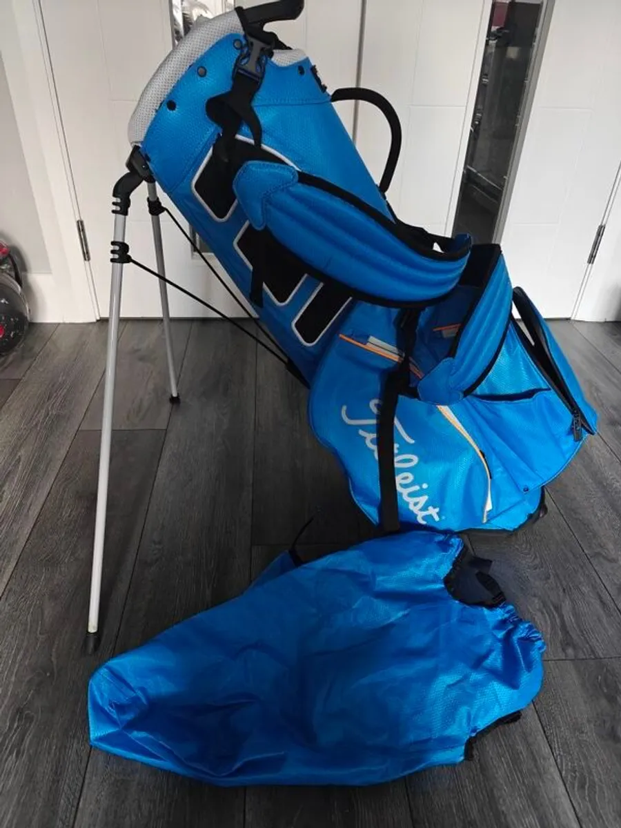 Titlest Stand Bag - Image 3