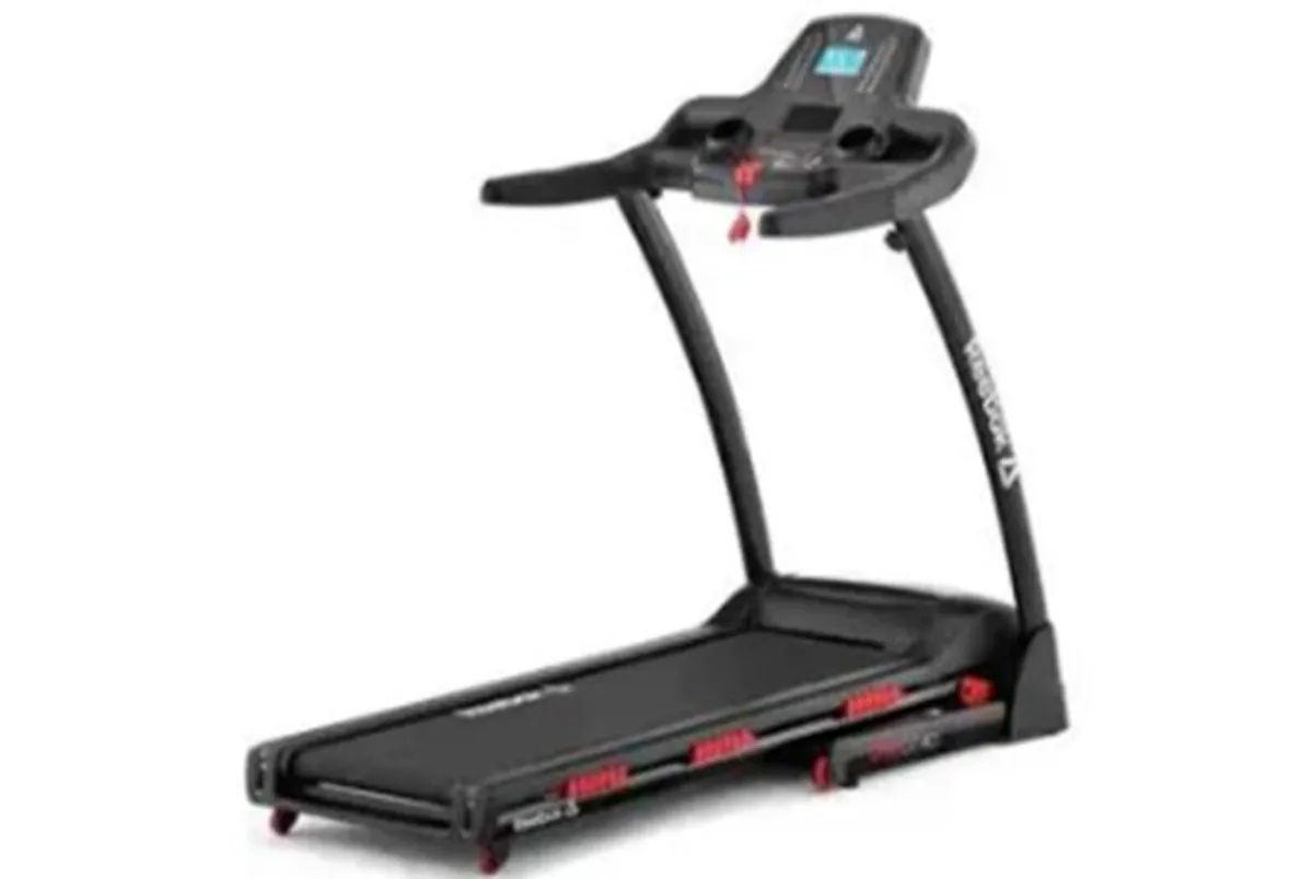 treadmill - Reebok One Gt 40s - Image 1
