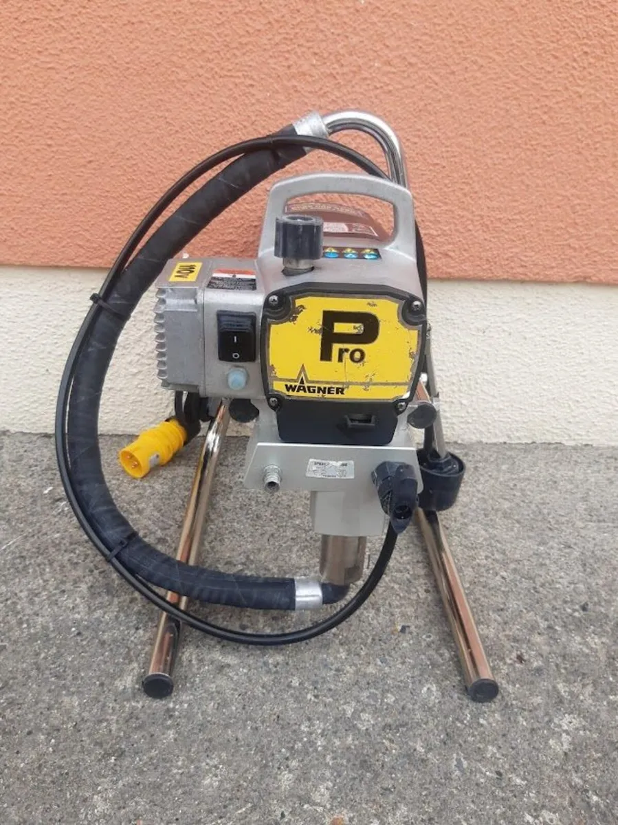 AIrless paint sprayer - Image 1