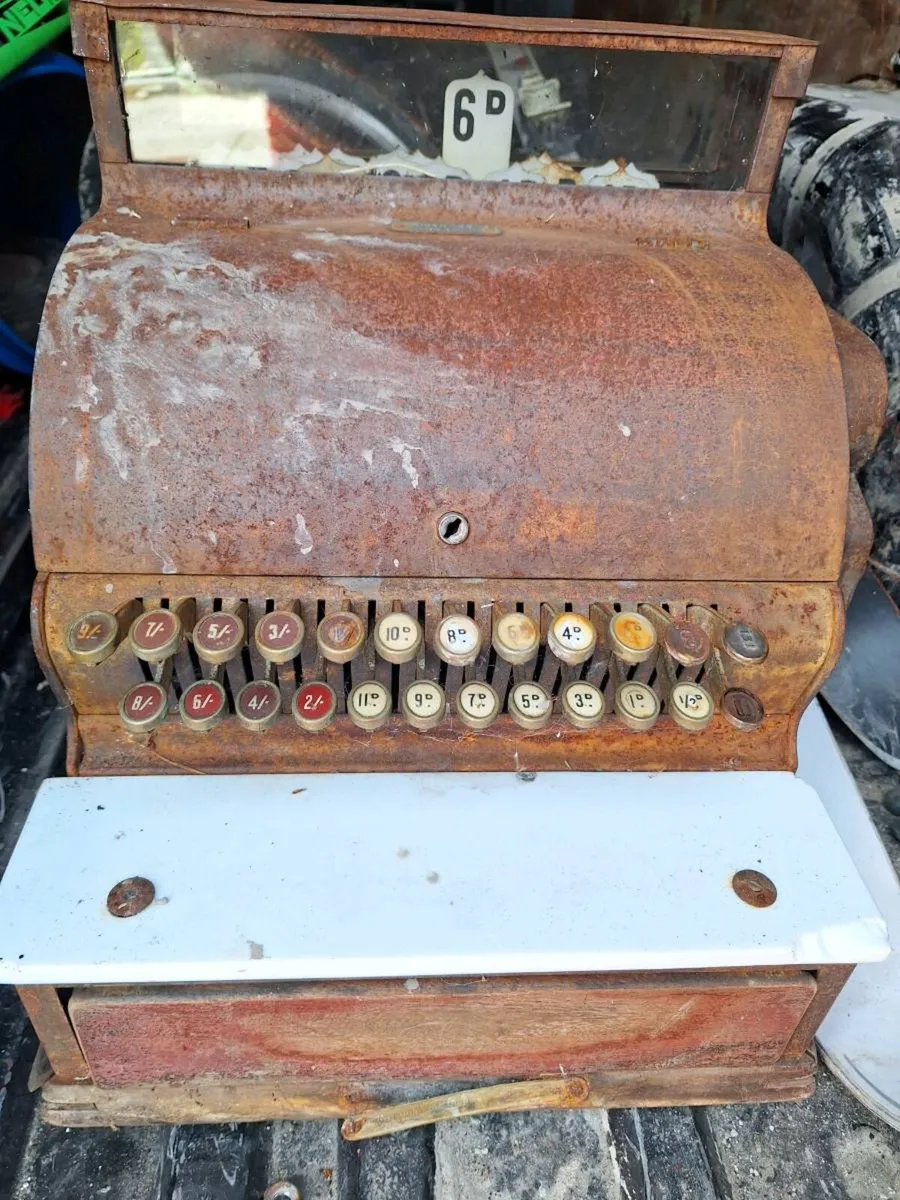 Vintage cash register - Image 2