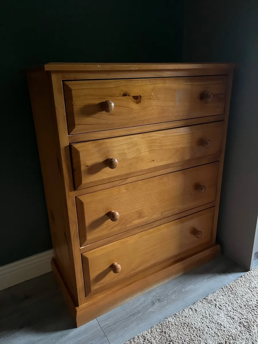 Child set or Pine bedroom furniture excellent - Image 4