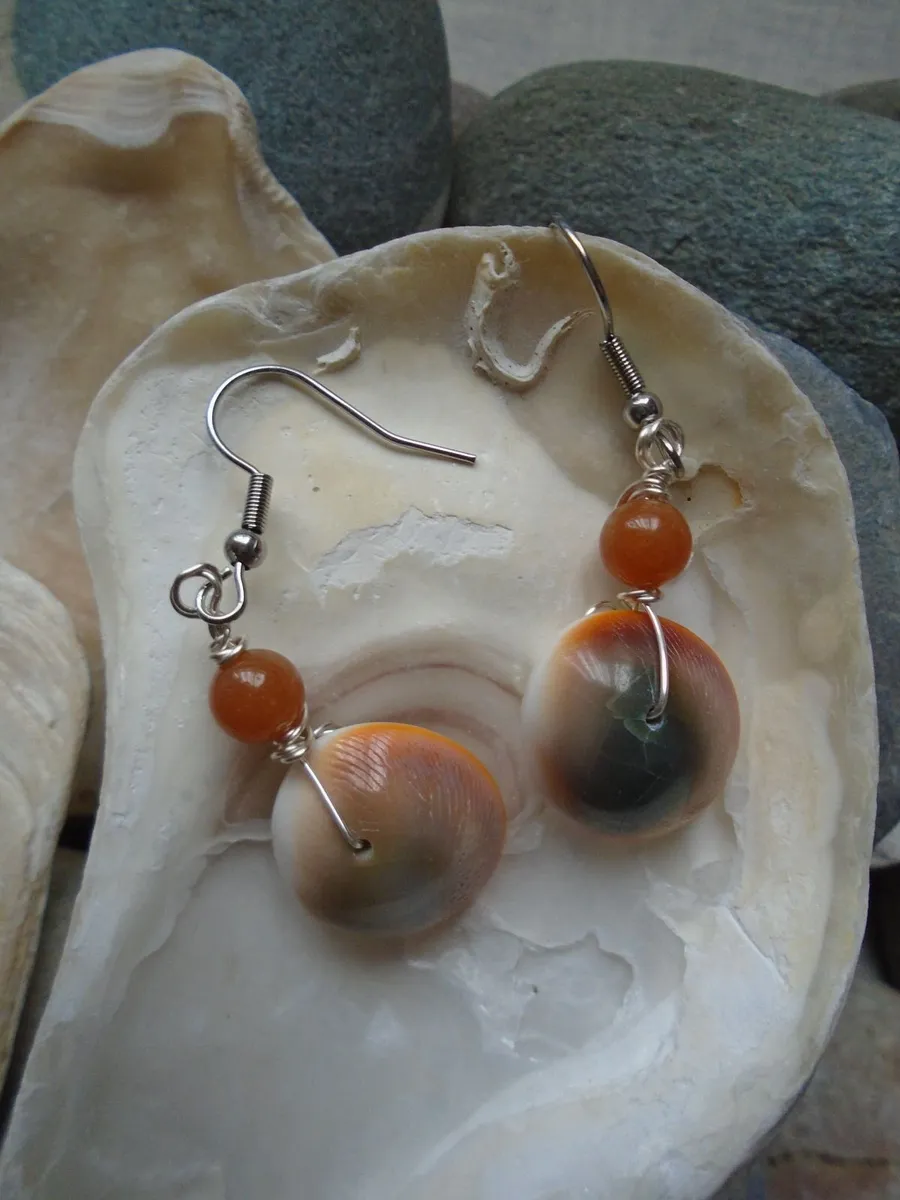 Shell earrings, Jewellery, Drop earrings - Image 3