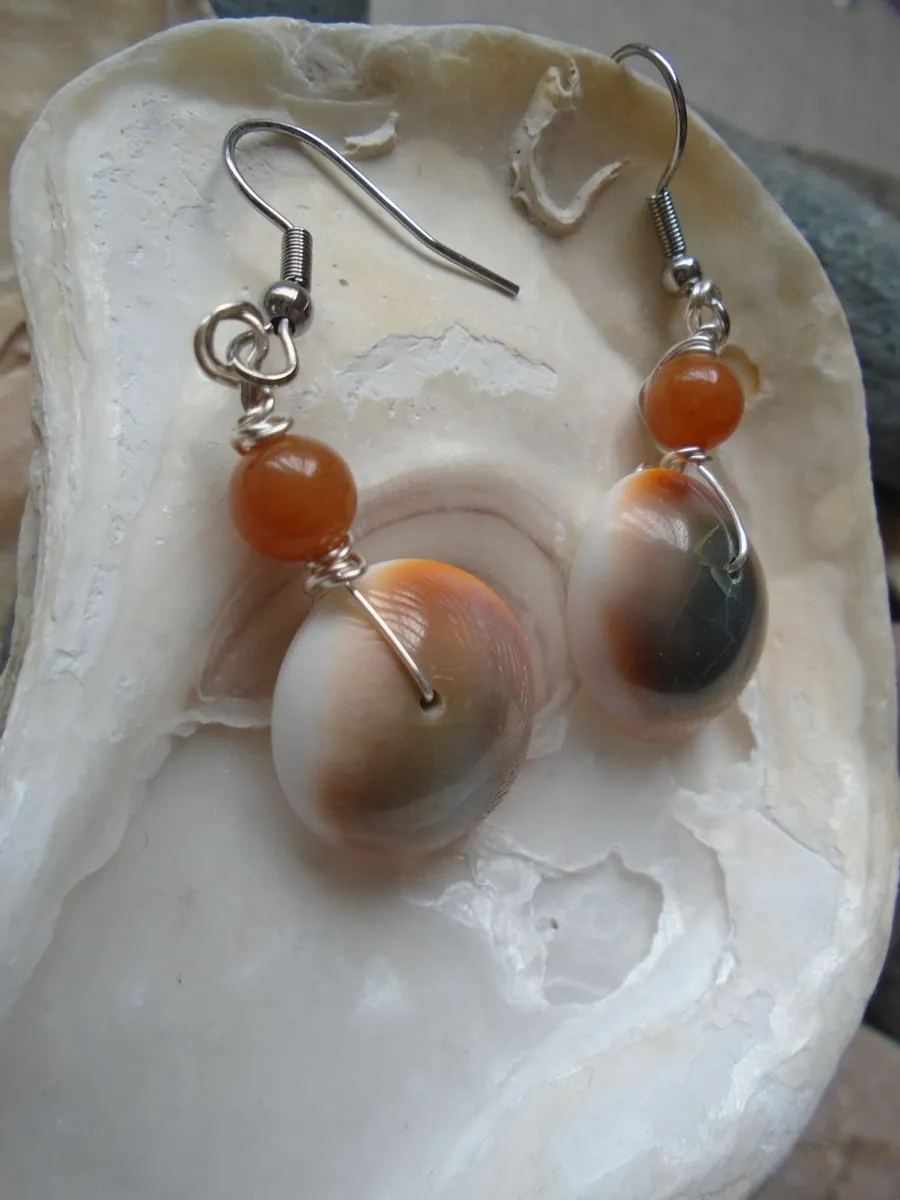 Shell earrings, Jewellery, Drop earrings - Image 2