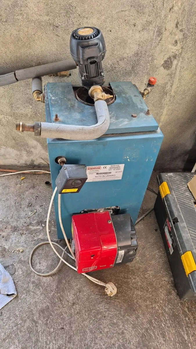 Oil Boiler: Warmflow Bluebird 50/70 - Image 2