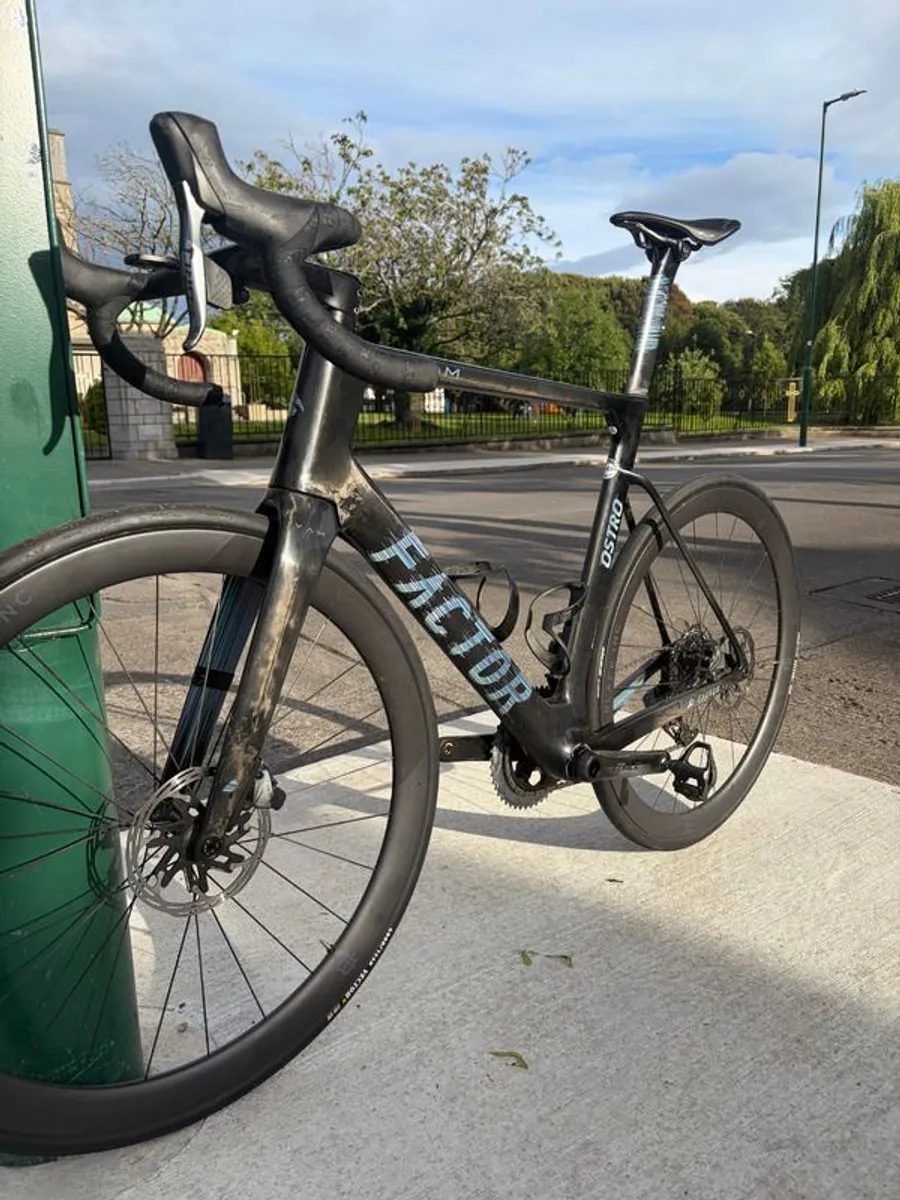 Factor ostro Vam Road Bike - Image 2