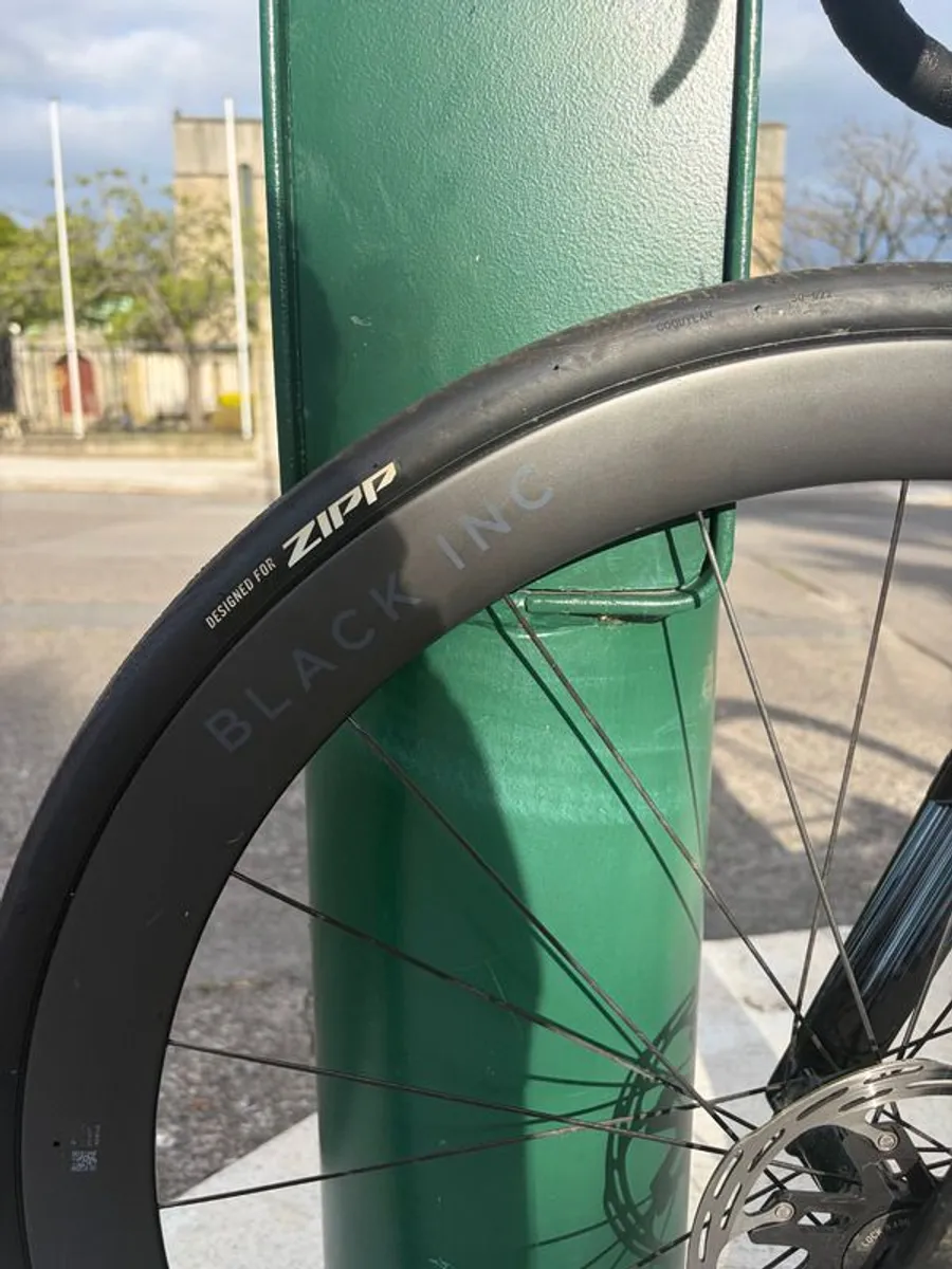 Factor ostro Vam Road Bike - Image 3