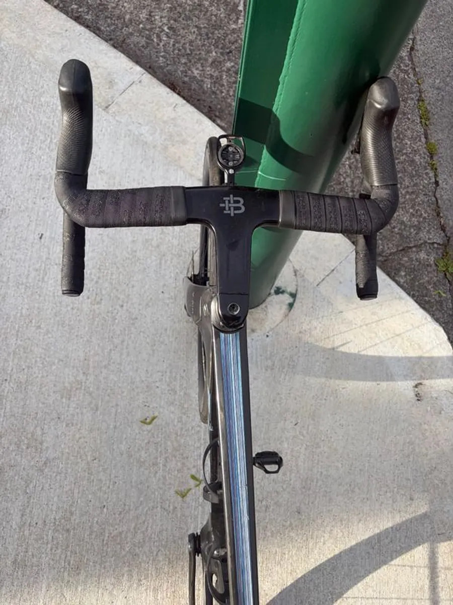 Factor ostro Vam Road Bike - Image 4