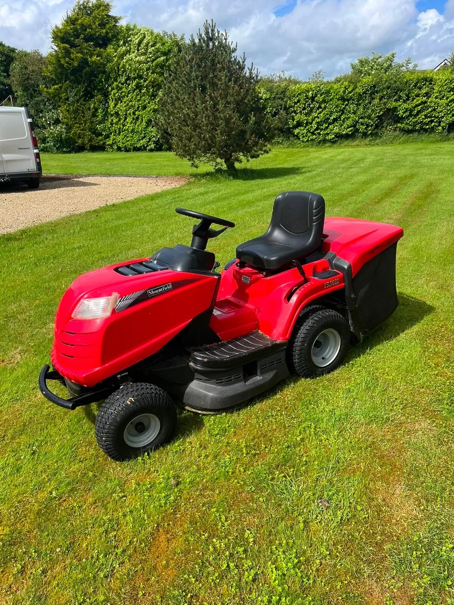 Mountfield ride on mower - Image 3