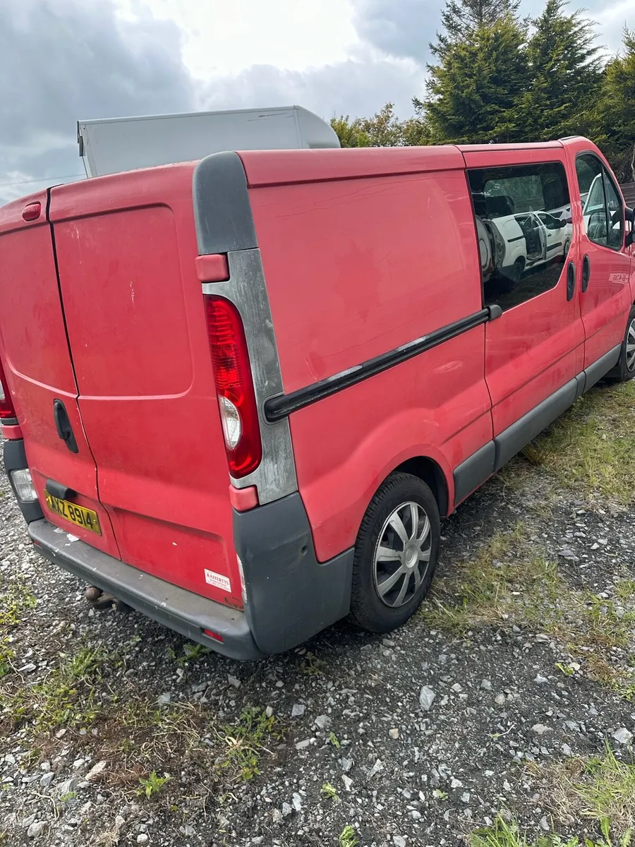 2004 Renault traffic crew cab for breaking - Image 4