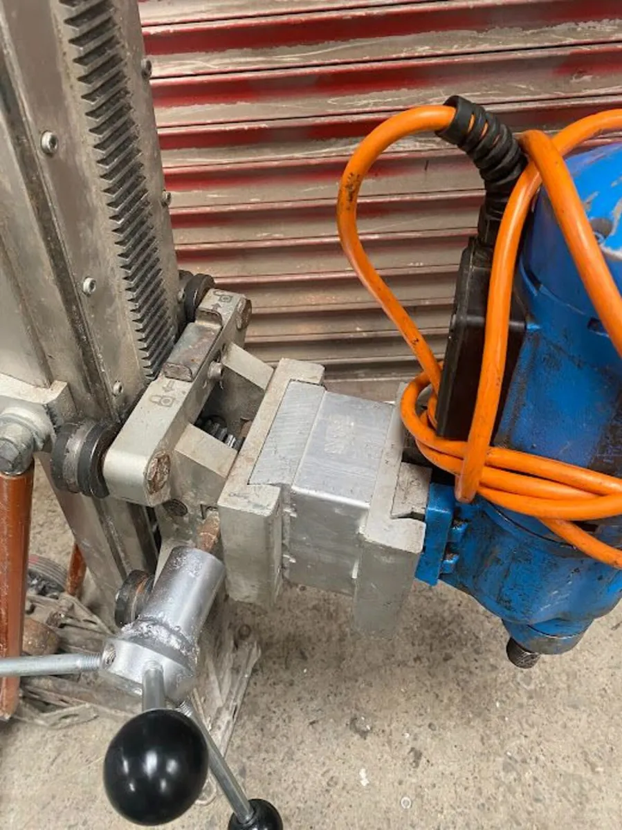 Core Drill and Rig - Image 3