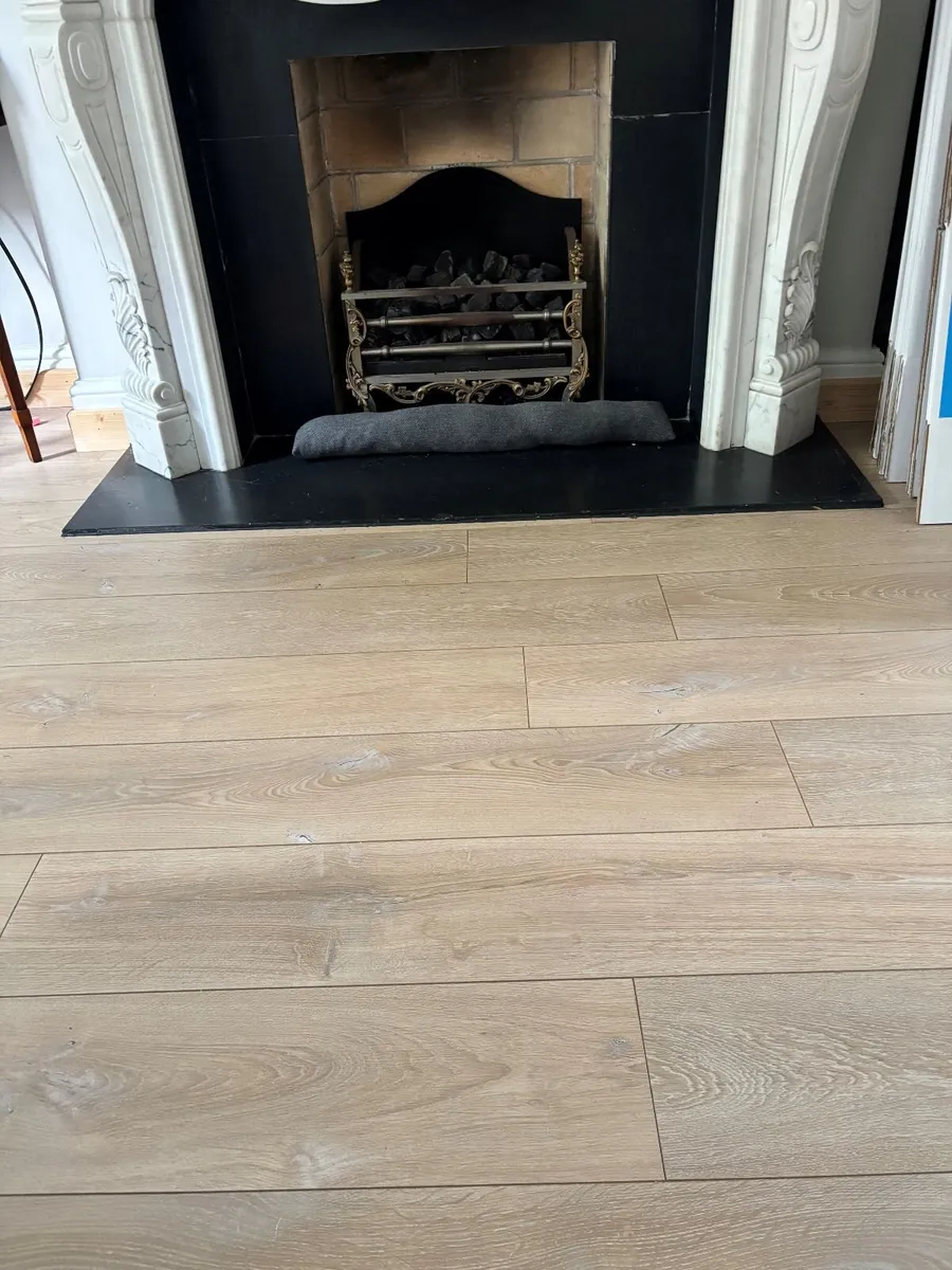 Wood laminate flooring - Image 1
