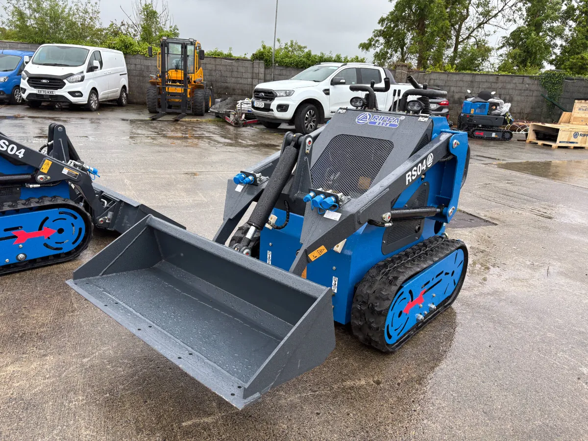 Rippa RS04... Stand on Skid-Steer... - Image 3
