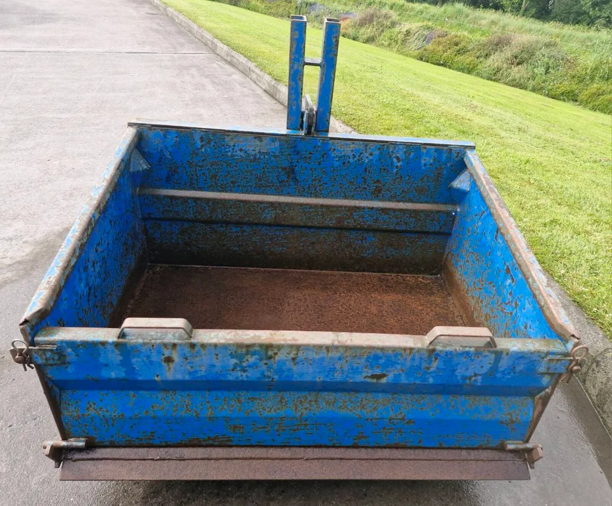 Gibney Transport Box - Image 1