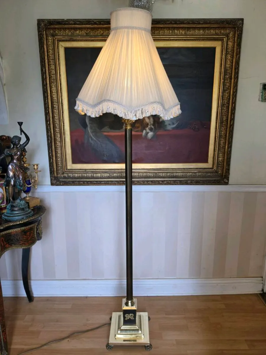 Vintage brass standard lamp - Image 3