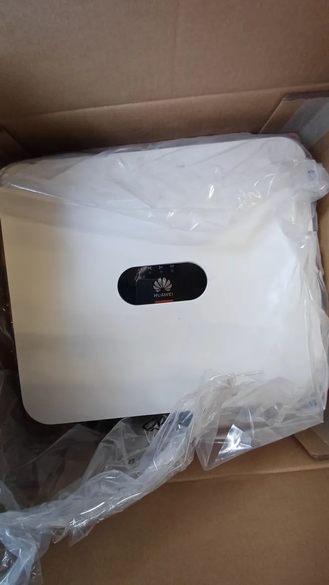 Huawei 5kw Hybrid Inverter - Image 1
