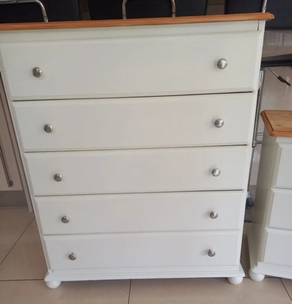 Chest of drawers - Image 2