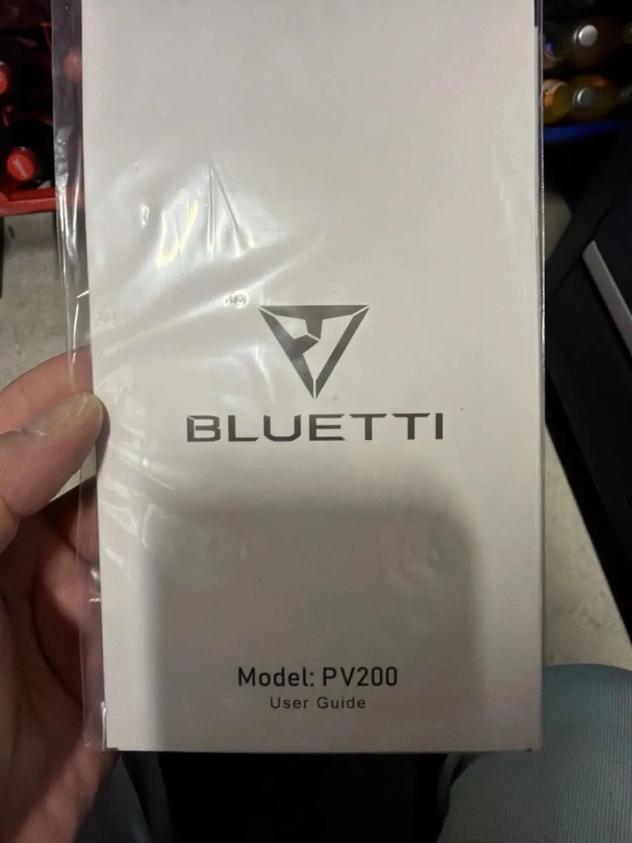 BLUETTI PV200 – 200W Foldable Solar Panel - Image 2