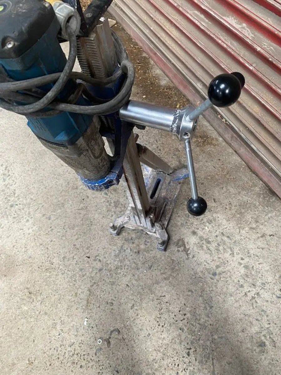Core Drill and Rig - Image 3