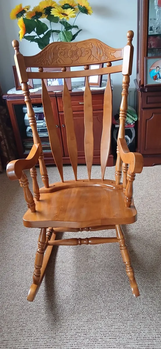 Rocking Chair - Image 2