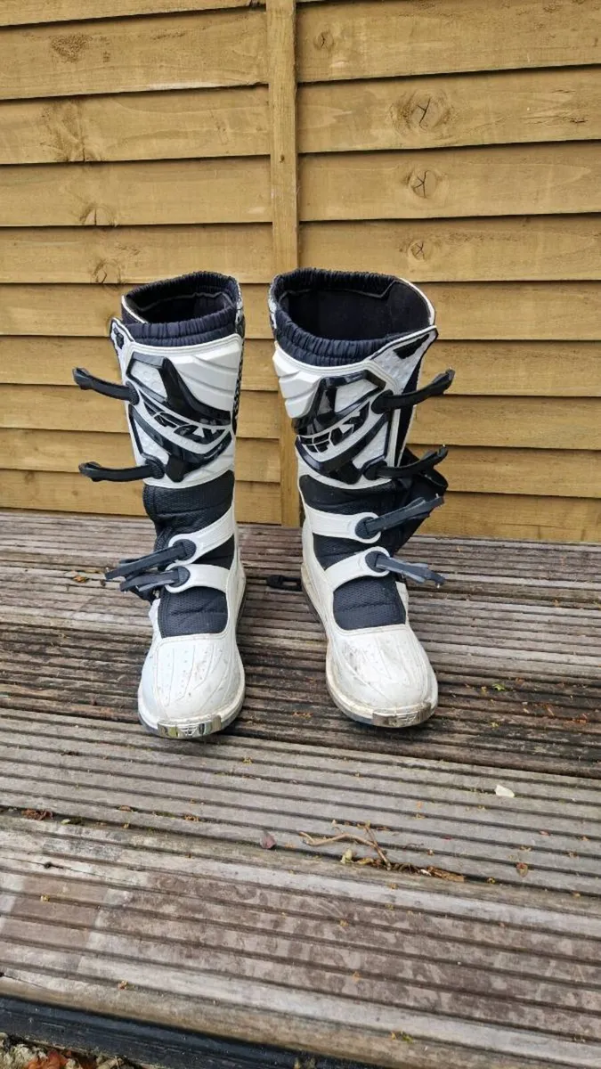Motocross boots sizes 12 (47) and ladies Size 6 - Image 1