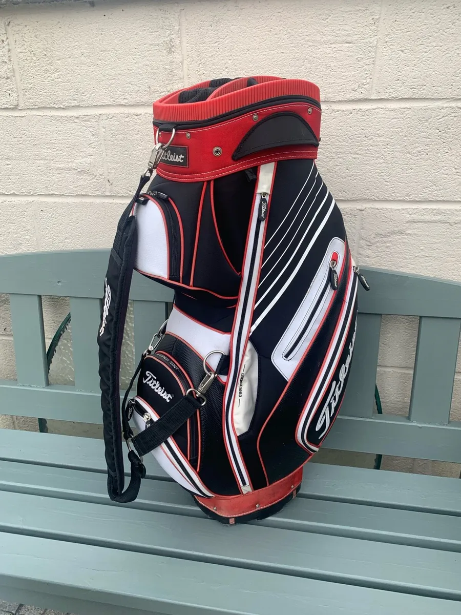 Titleist Golf Bag. - Image 2