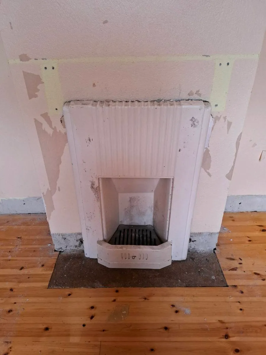 Fireplace place - Image 3