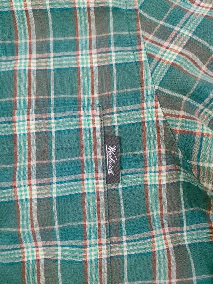 Woolrich Button Down Check Shirt Mens Medium - Image 3
