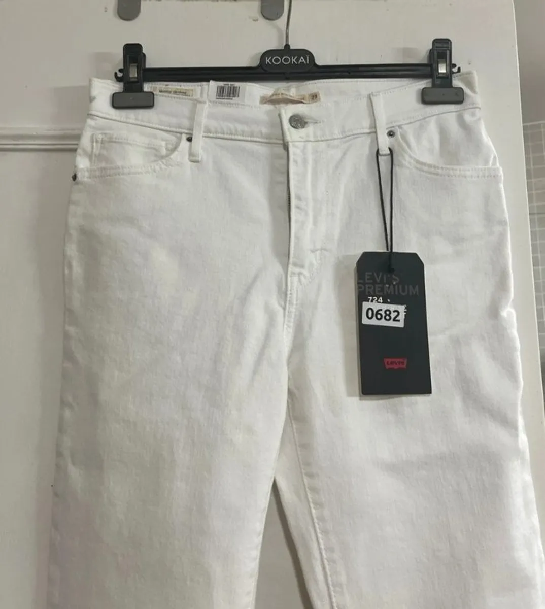 Levi - Image 4