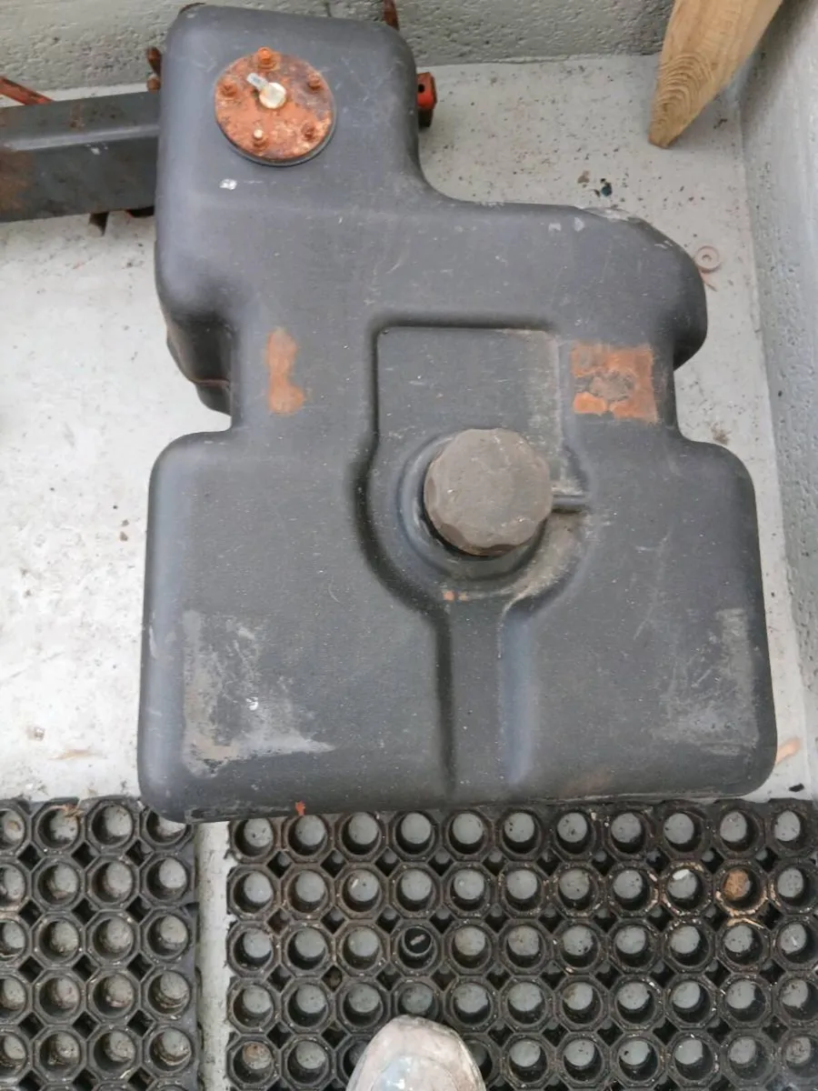 Kubota G1700/ 1900 - Image 2