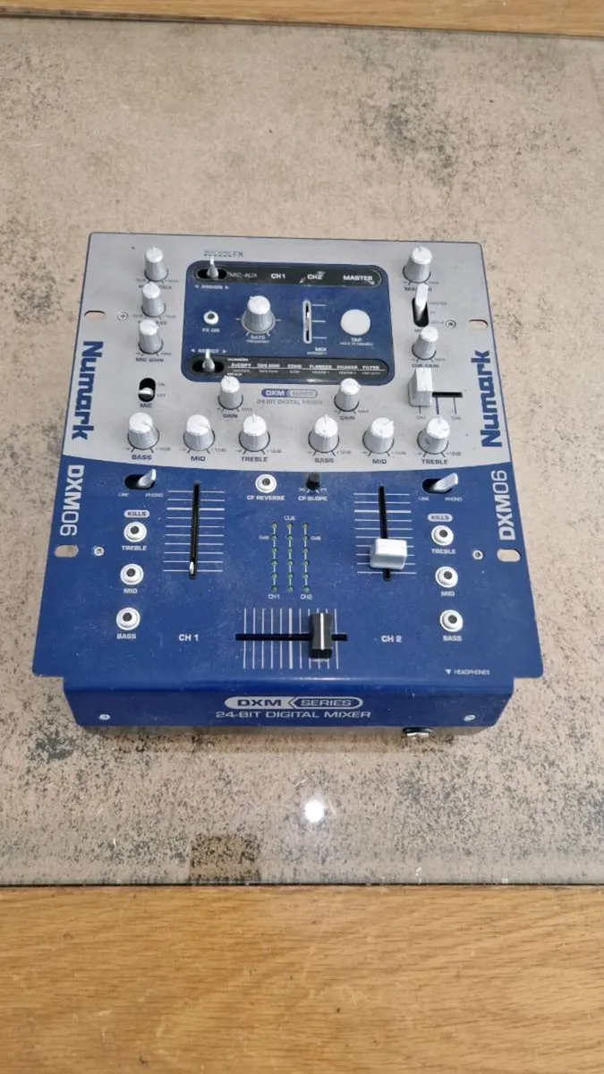 Mixer Numark - Image 2