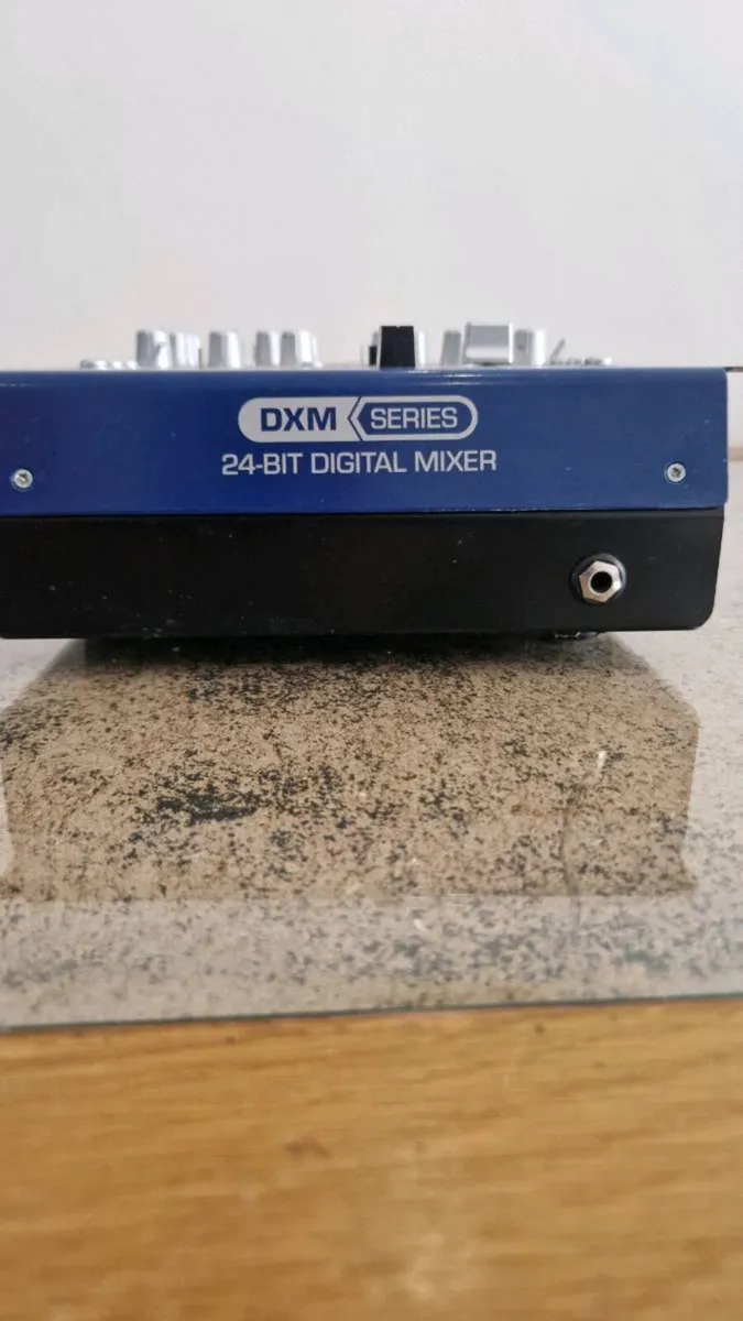 Mixer Numark - Image 3