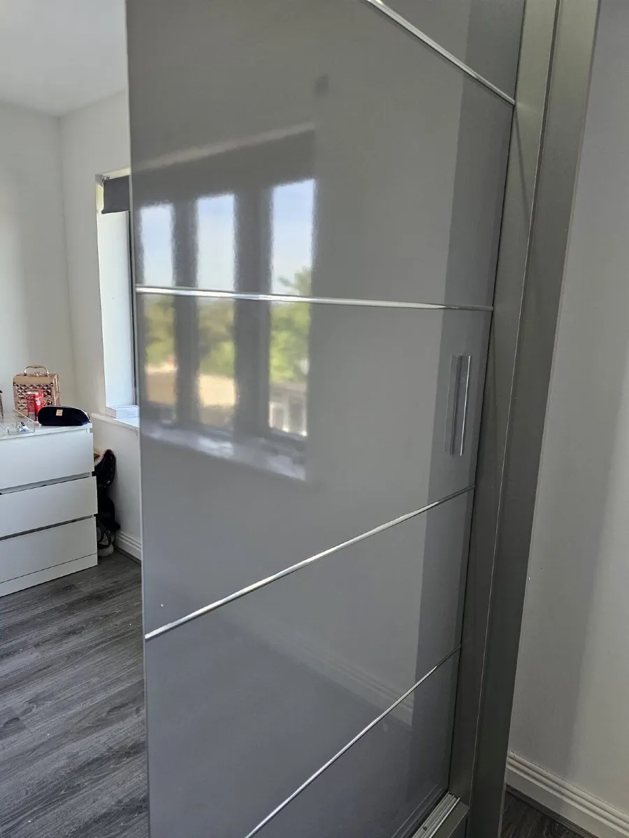 Wardrobe Sycylia 253cm LED - Grey *FREE DELIVERY - Image 3